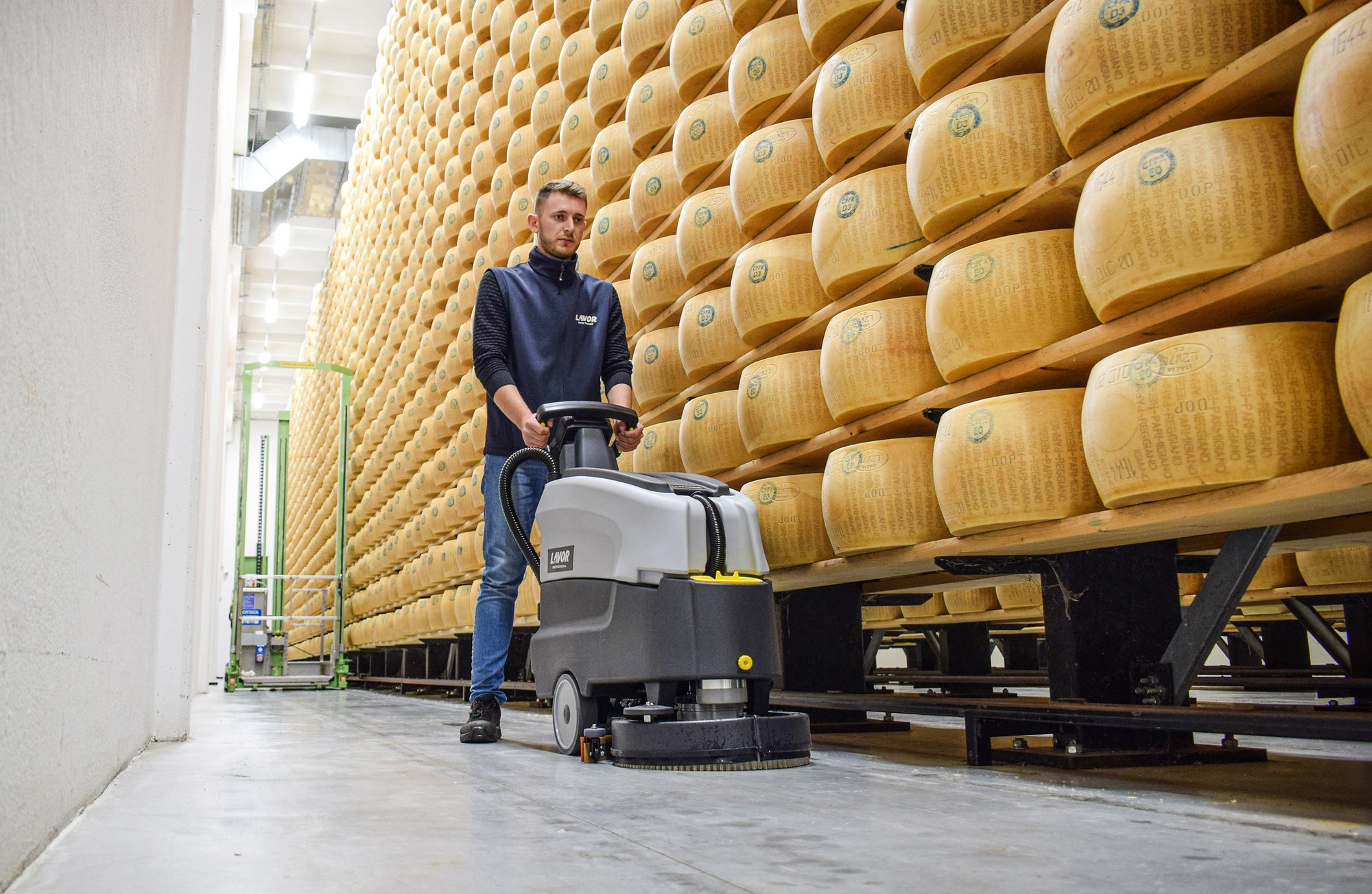 Professional cleaning machines: which to choose, types and benefits