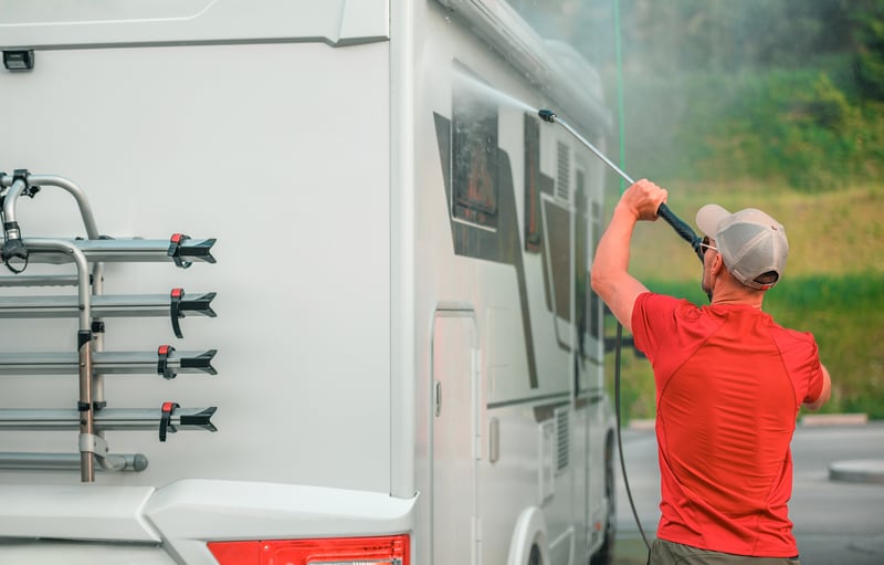 clean a RV with a high-pressure cleaner