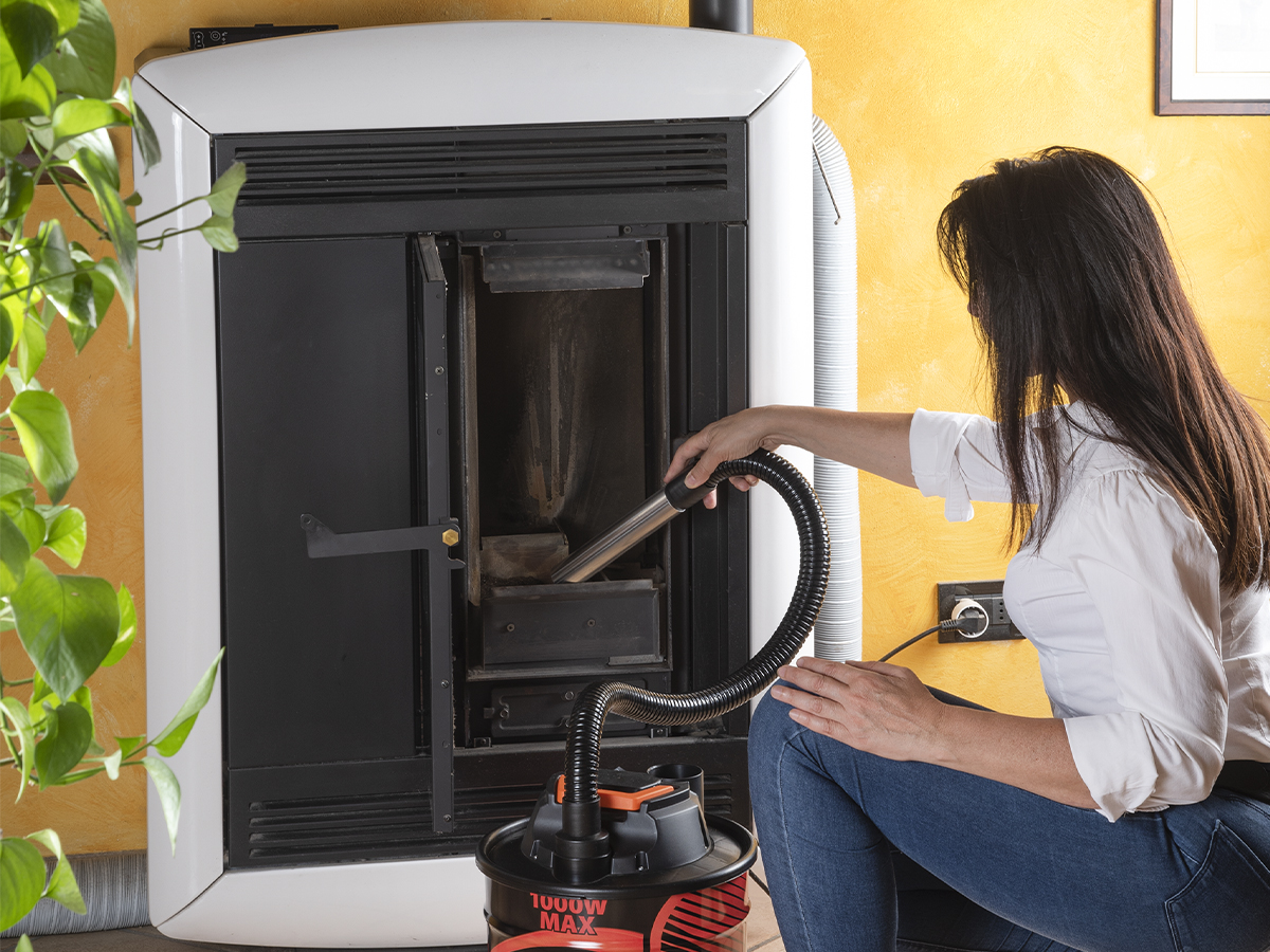 Ash extractors